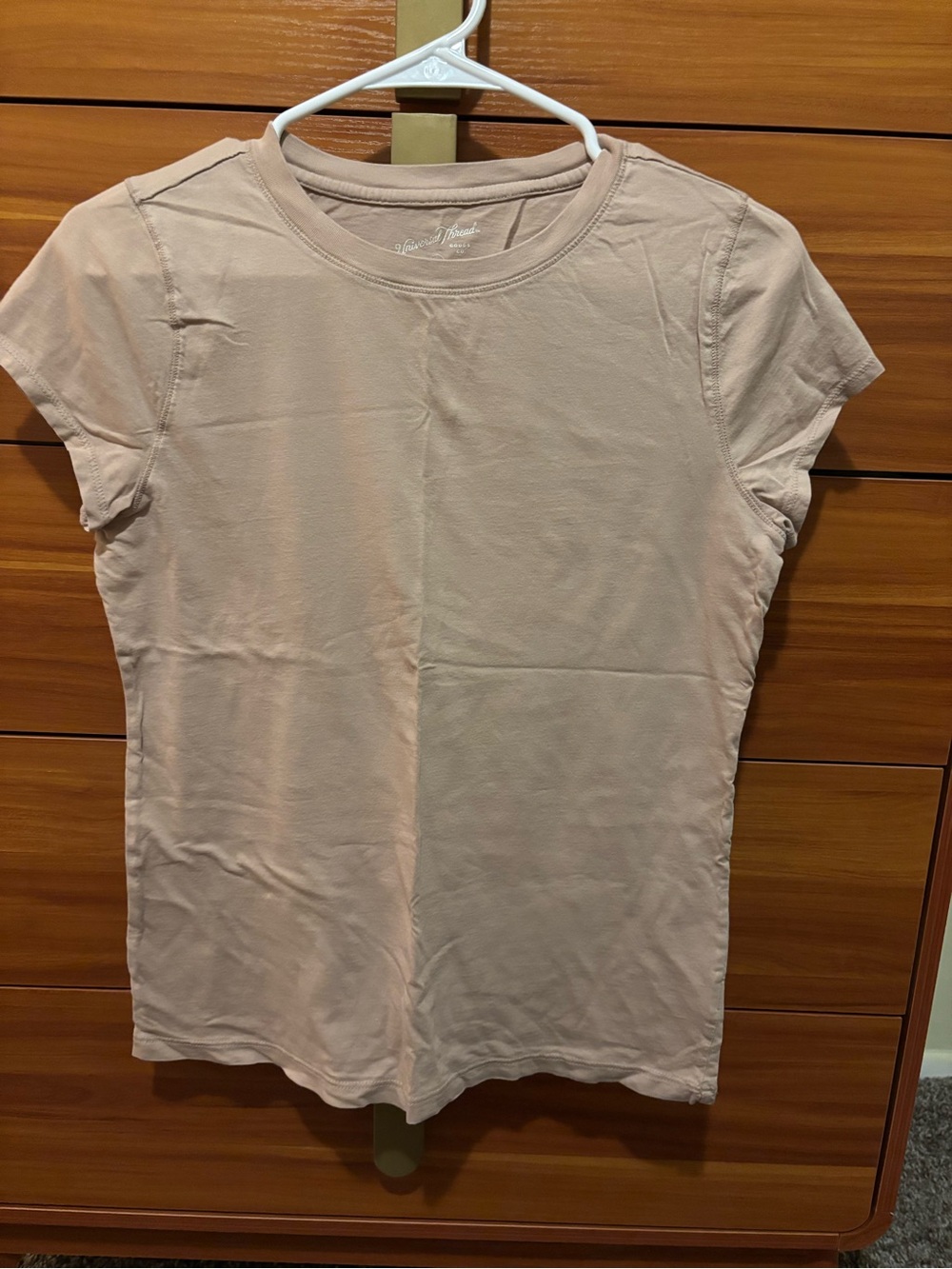 Universal Thread Women's Short Sleeve Tee in Light Blush